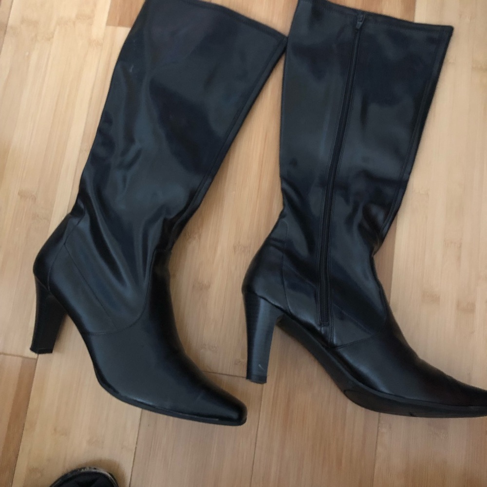 Covington size 10 calf length boot  black